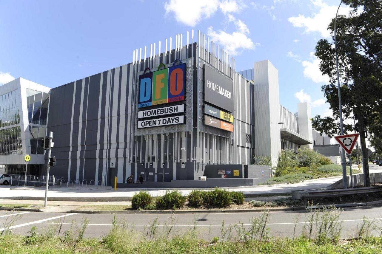 Stunning Views Sydney Olympic Park Apartment Exterior photo